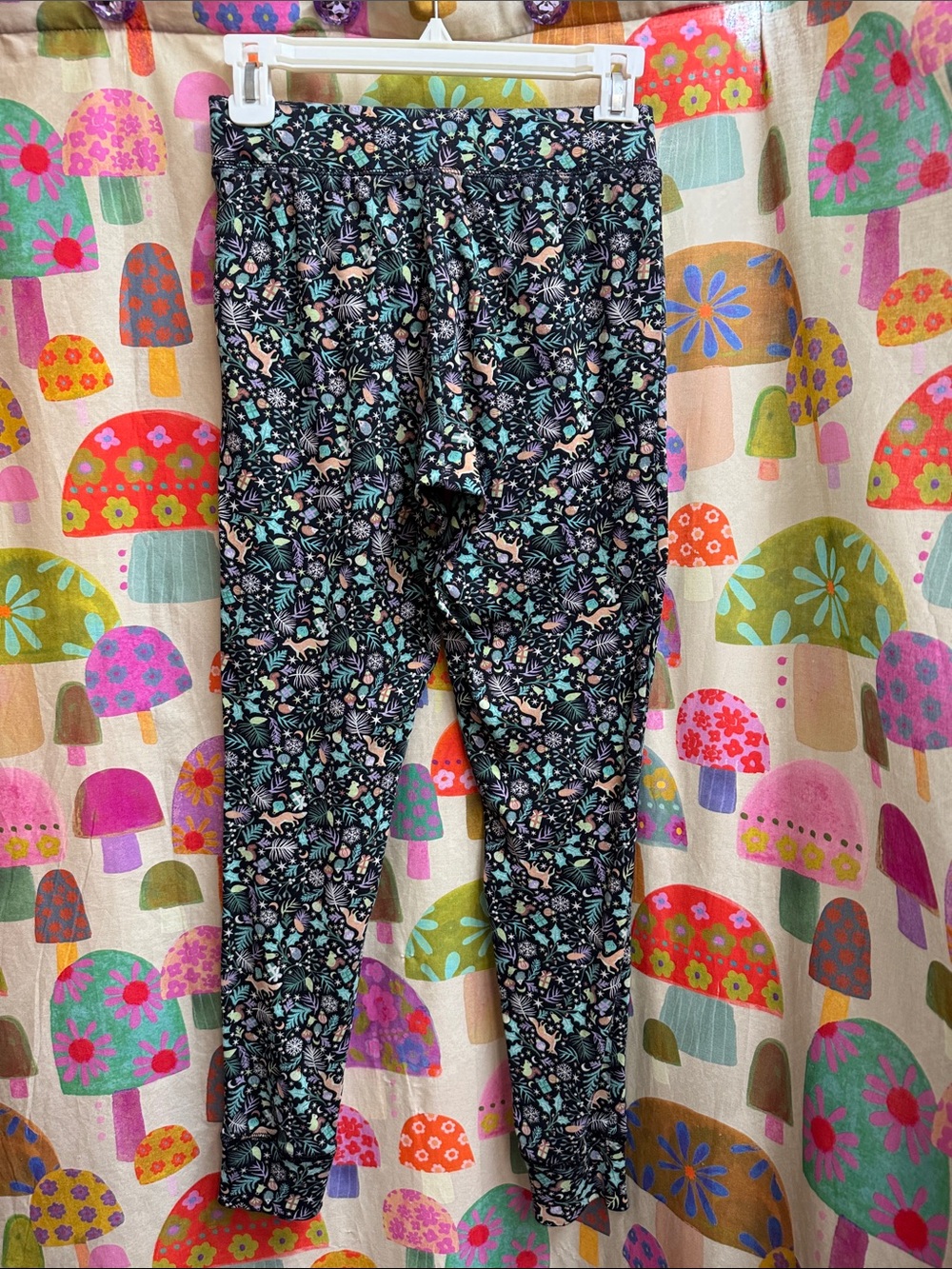 Amazon Essentials Holiday PJ's. Small - Picture 11 of 16